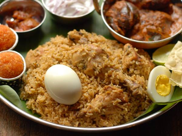 திண்டுக்கல் தலப்பாக்கட்டி சிக்கன் பிரியாணி!!!